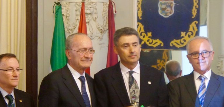 Alberto Castro con el Alcalde de Málaga